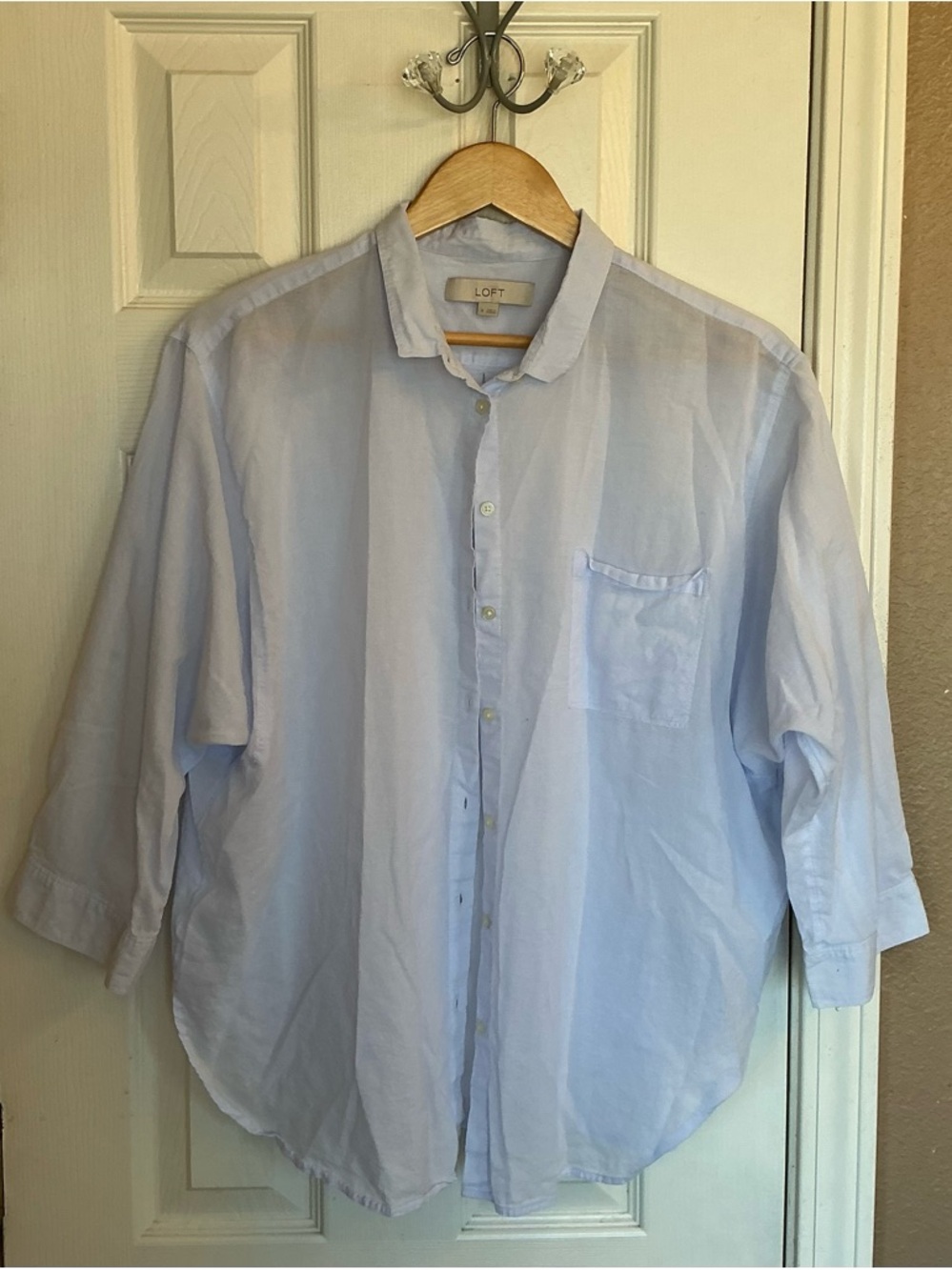 LOFT Light Blue Men's Casual Button-Down Shirt